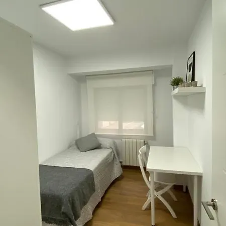 Апартаменты Piso Nuevo Bien Situado En Сантандер